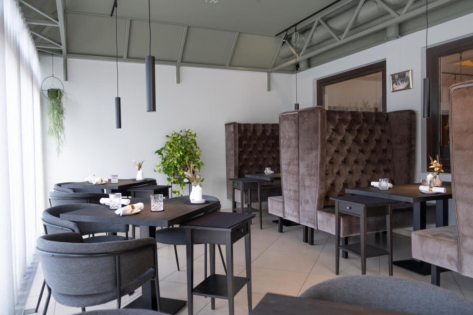 Erck- Flair Hotel & Restaurant Bad Schonborn Exterior photo